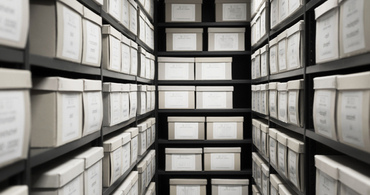 Система хранения архивных документов на складе